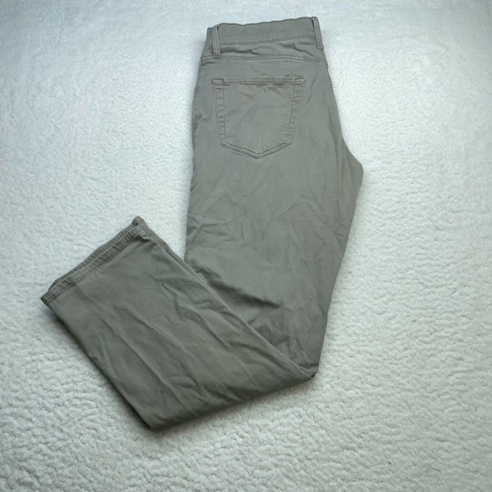 Lucky Brand 410 Khaki Pants Mens 33x32 Fits 34x29 Athletic Slim Beige Casual‎